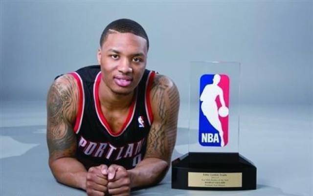 尔莫受伤 尔莫受伤