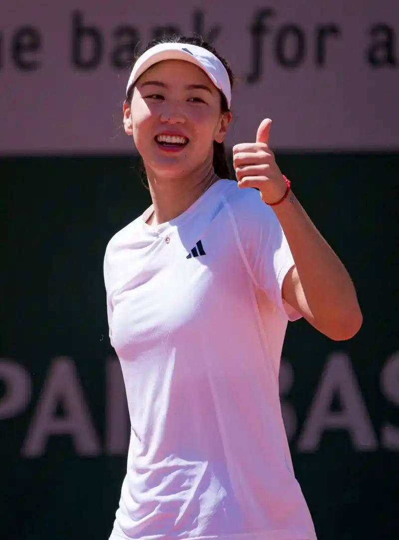 其成功背后 其成功背后