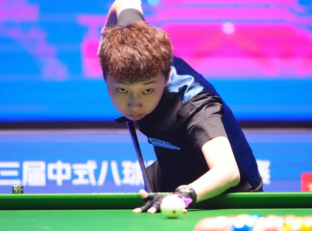 完全融入到 完全融入到